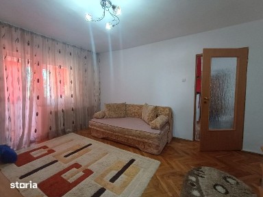 De vanzare apartament cu 2 camere zona Liceul Liviu Rebreanu