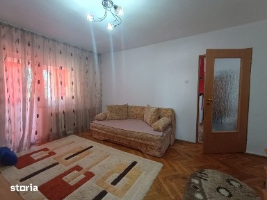 De vanzare apartament cu 2 camere zona Liceul Liviu Rebreanu