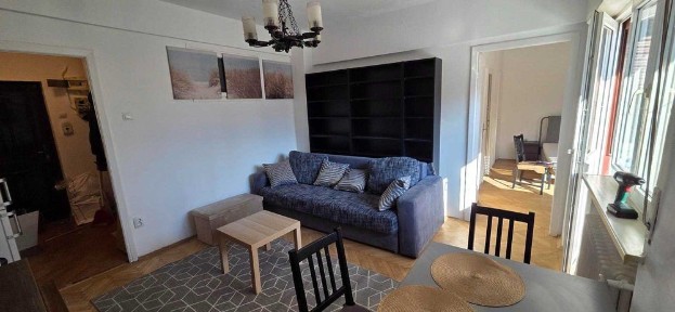 Propietar - Inchiriez Apartament 2 cam Piata Romana - proaspat renovat