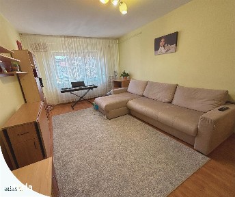 Apartament 3 camere | 70 mp | etaj 4 | Nicolina | Bloc 1984