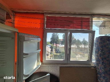 Apartament cu 3 camere de vânzare - Corabia|45,53 mp|Centrală proprie