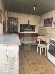Duplex de vanzare, 81 mp, teren 463 mp, zona Dorohoi