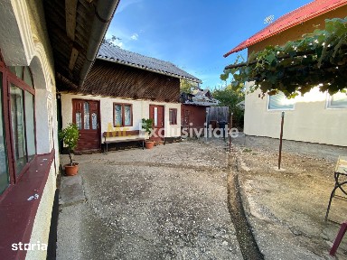 O casă aproape de Pitești -Stefanești- Valea Mare Podgoria