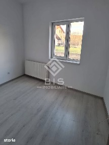 Apartament 3 camere zona Aurel Vlaicu