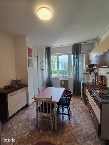 Apartament 2 camere în Gruia, centrală proprie și lift