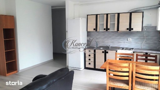 Sopor, 3 camere cu balcon si parcare