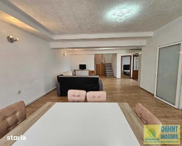 Coiciu, vila cu spatiu P+1+M, vila de vanzare
