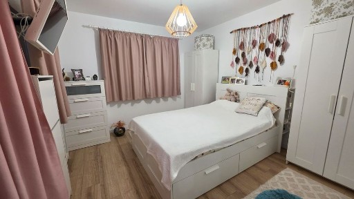 Vând casă cochetă 310 m2 teren,50m2 construit