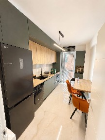 Apartament cu 2 camere, decomandat, etaj 4 din 7, 55mp, 550 euro
