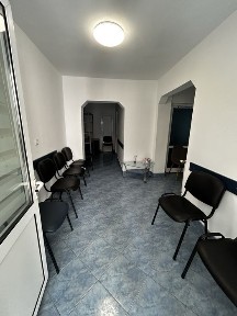 Cabinet medical/spatiu comercial de inchiriat parter Decebal