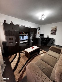 Apartament cu 2 camere, 50 mp, parcare, zona Blocuri