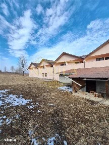 De vanzare MotelPensiunecazaresala evenimente P + 1 si teren 8000 mp-
