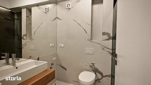 Studio spatios cu balcon mare si vedere laterala la mare in Tomis Vila