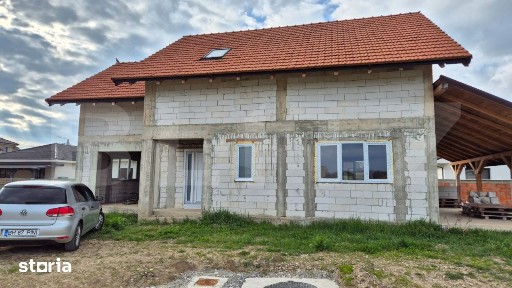 De vanzare casa la rosu in Sanmartin - Proiect modern, 160 mp utili