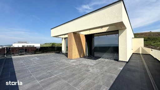 Duplex modern, tehnologie smart, zona Voronet, terasa panoramica cu vi