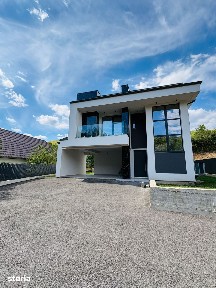 Casa individuala de vanzare 140mp utili, teren 600mp zona ROATA FAGET