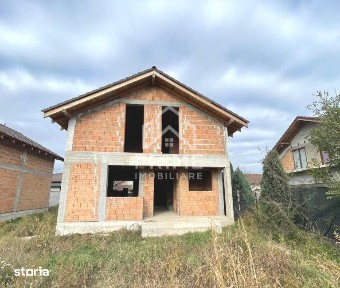 Casa la rosu | 3 dormitoare | zona Arex | Ampoi 3 | Alba Iulia