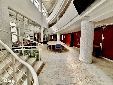 De inchiriat spatii comerciale si birouri centrul Brasovului