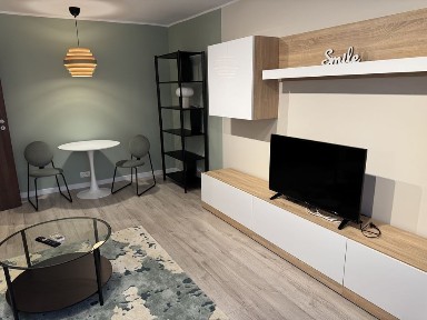 Direct proprietar ofer spre inchiriere garsoniera 45 mp utili, în zona Bdul Unirii intersectie cu Nerva Traian și Camera de Comerț și Industrie