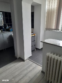 GARSONIERĂ CRAIOVEI