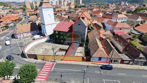 Cladire in zona centrală Mediaș - 363 mp construiți, curte 325mp