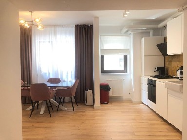 Proprietar vand apartament 3 camere Moghioros Residence Bucuresti