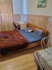 Închiriez garsoniera zona CET