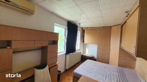 Apartament 3 camere de închiriat - Zona Podu de Piatră