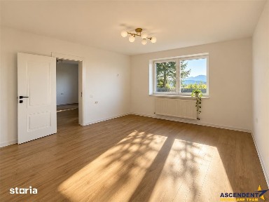La casa, 62 mp integral renovati, curte, zona privata, garaj, Central