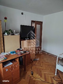 Apartament cu 3 camere, de vanzare, zona Girocului, Timisoara