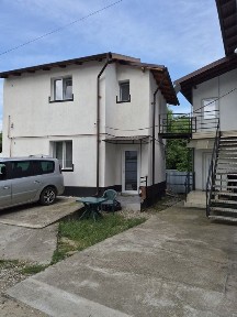 Vila compartimentata in 10 locatii ptr inchiriat, renovata 2025 - 2026, totul ca nou!