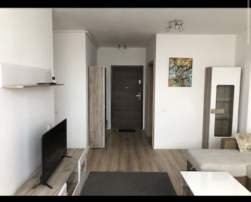 Apartament 2 camere zona VOX