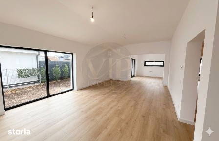 Casa individuala cu 3 canere,100 mp utili,300 mp teren,Micesti