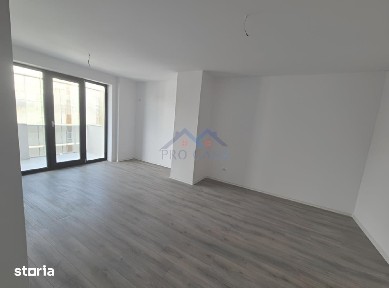 Apartament cu 3 camere, bloc nou, et.1, parcare