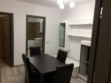 Pf vând apartament 3 camere