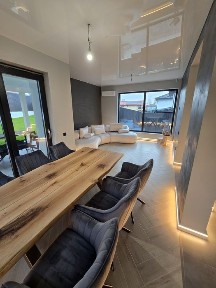 Casa smart clasa energetica A NZEB Panouri fotovoltaice Pompa caldura Nibe Miroslava
