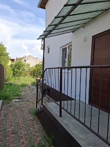 Vand casa finisata 3 camere