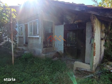 CASĂ DE VÂNZARE | 1.486 MP TEREN | URLETA