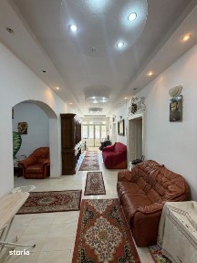 Casa parter, 166 mp, 447 pm teren, zona Biserica Madona Dudu
