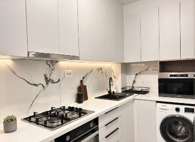 KAUFLAND-GALATA-apartament cu 3 camere la bloc NOU intabulat 65 mp+loc de parcare si boxa !