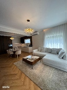 Gradinita la intrare, casa cu pompe caldura 10 kw, curte proprie mare