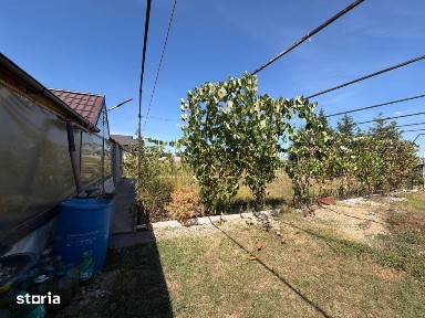 Casa de vanzare, 150 mp, teren 1000 mp, independenta energetica, zona