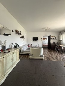 Vand apartament 2 camere etaj1 Cetatii& Eroilor