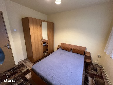 Apartament 3 camere,semidecomandat,zona Mihai Viteazul