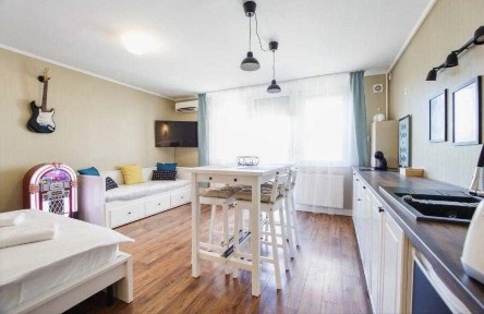 Inchiriez apartament cu o camera Ared