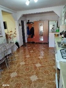 Apartament 3 camere cu balcon în Zalău