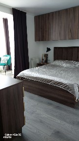 Apartament 2 camere de închiriat, cu2 balcoane