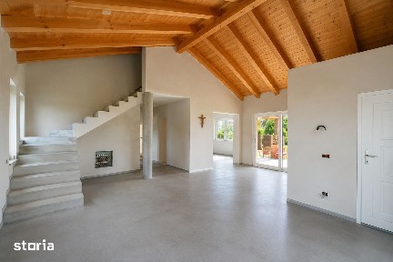 Casa P+M | 4 Camere | 210 mp | Teren 2.143 mp | Savinesti