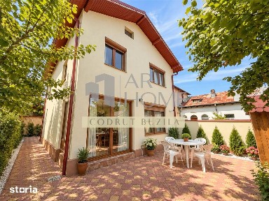 Vanzare casa P+1E, Bulevardul Castanilor, Ploiesti