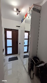 Casă în cartier rezidențial, mobilată și utilată, parcare 2 locuri.
